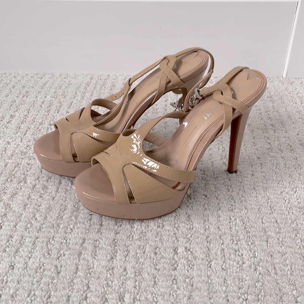 Gianni Bini nude heels